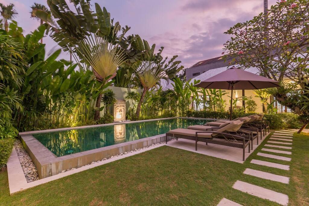 Budha 2 4bedrs 12m Pool, 700m2 Garden&bbq, & Quiet * Seminyak (Bali)