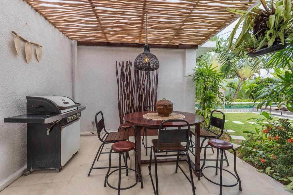 Budha 2 4bedrs 12m Pool, 700m2 Garden&bbq, & Quiet Villa *